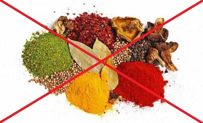 Bei zervikaler Osteochondrose ist auf scharfe Gewürze zu verzichten.